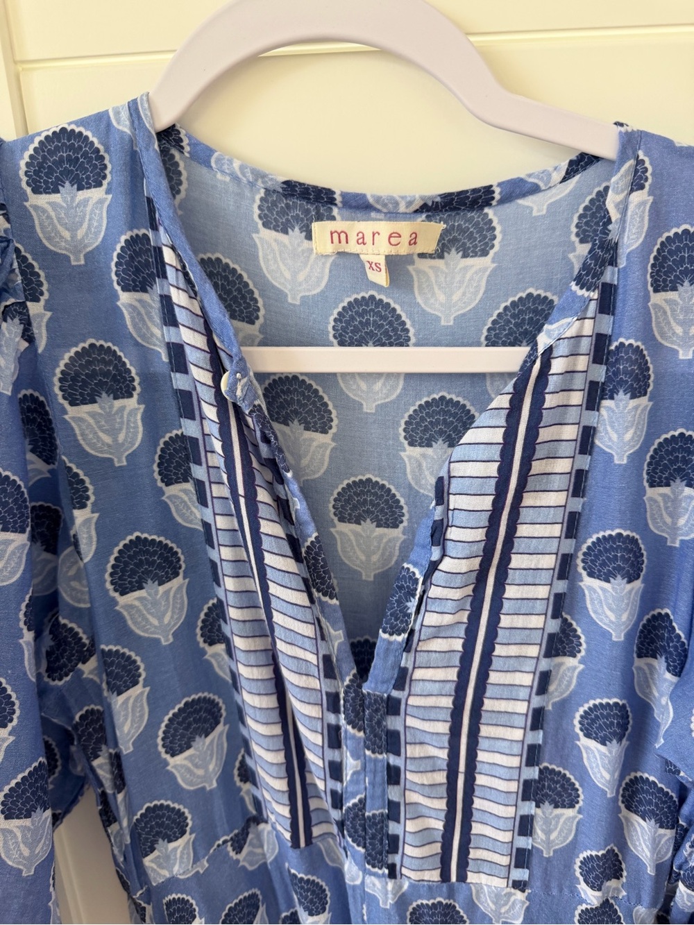 Blue Printed Maxi Dress with Puff Sleeves - Picture 2 of 4